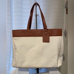 Anorak large travel tote. Canvas / leather. Never‎ used.